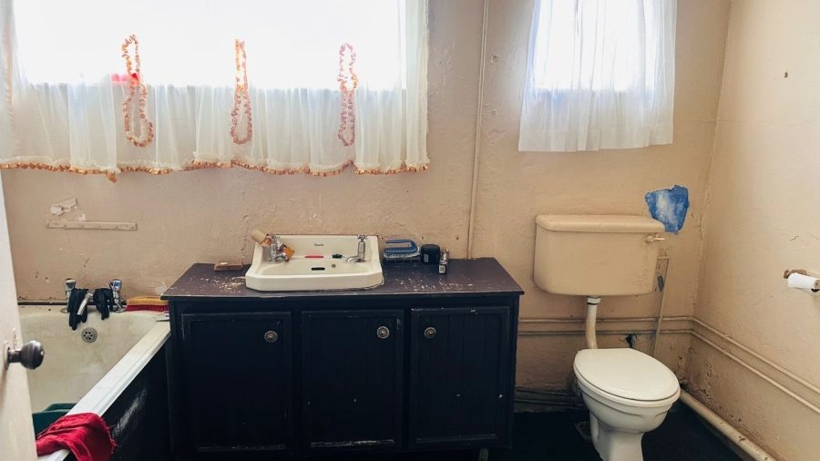 Commercial Property for Sale in Lakeview Free State